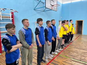 Әскери-спорттық жарыс: студенттер командалық рухты көрсетті